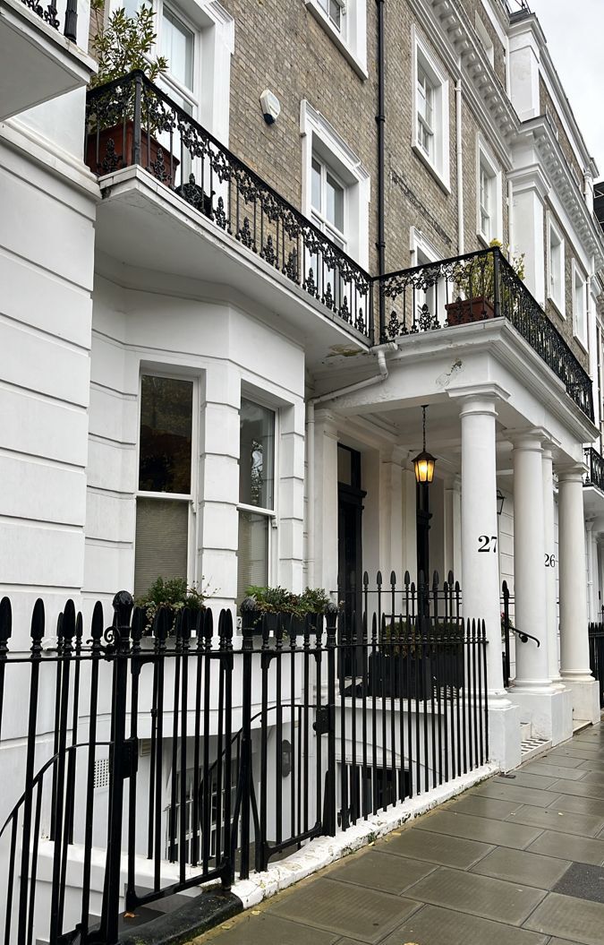 Hyde Park Superior Apartment